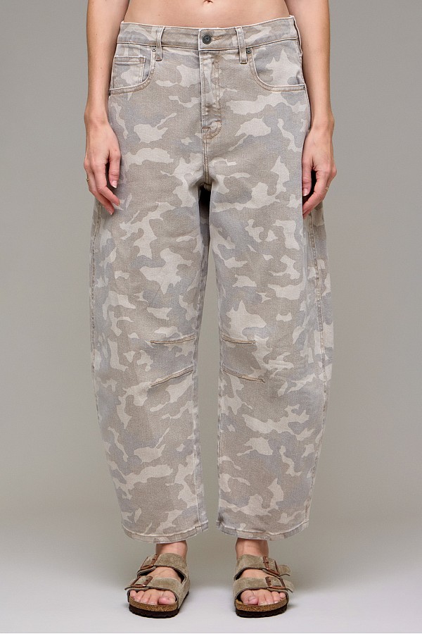 Tan Camo Cropped Barrel Jean
